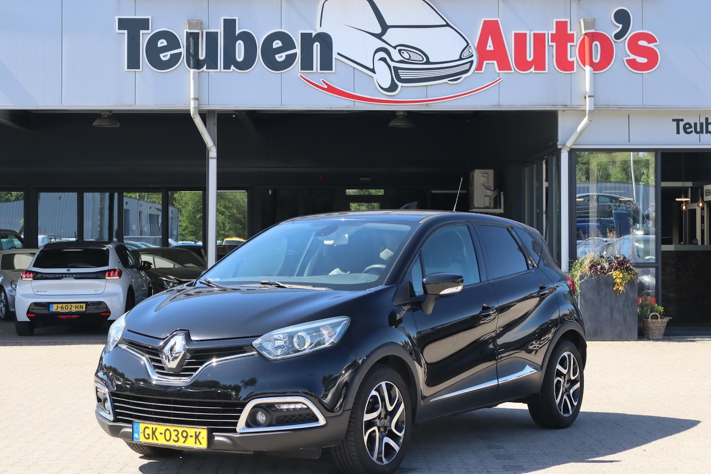 Renault Captur - 1.5 dCi Dynamique Climate control, Airco, Navigatie, Trekhaak, Elektrische ramen, Cruise c - AutoWereld.nl
