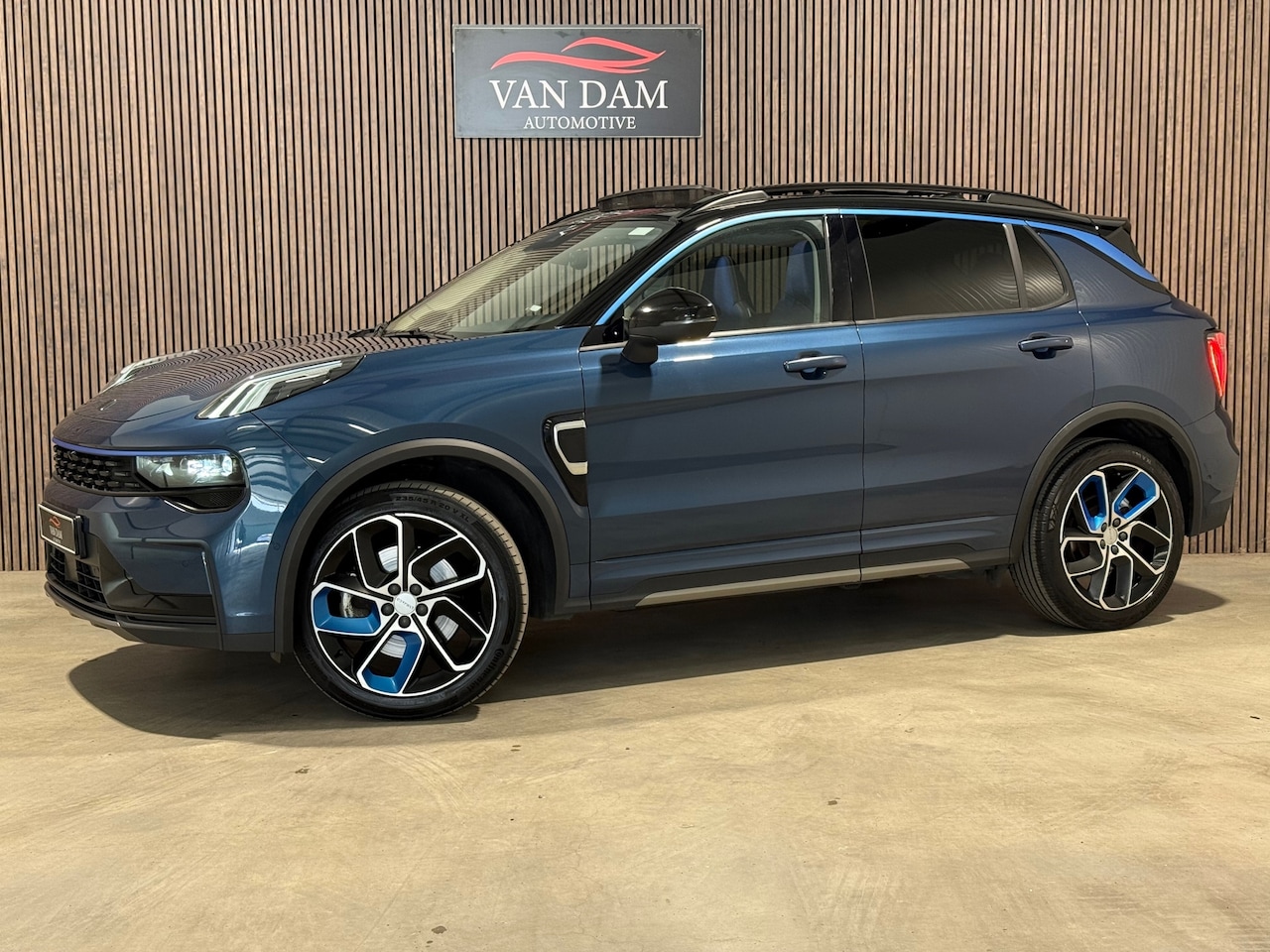 Lynk & Co 01 - 1.5 2022 PHEV Plug-in Hybride SNEL LADEN CAMERA NAVIGATIE - AutoWereld.nl