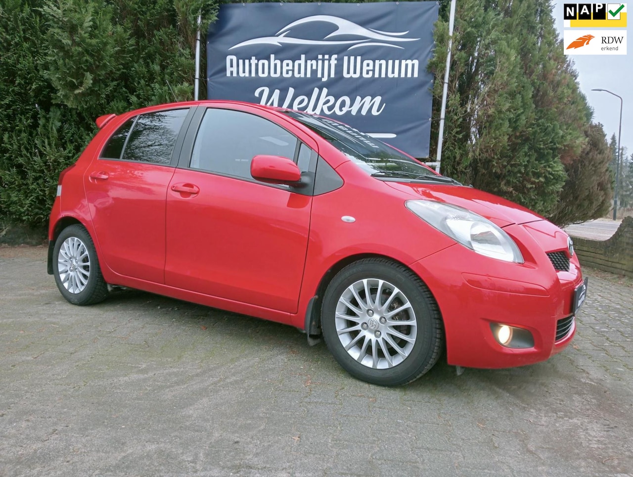 Toyota Yaris - 1.3 VVTi Comfort AIRCO, LM velgen , 5 Deurs, enz. - AutoWereld.nl