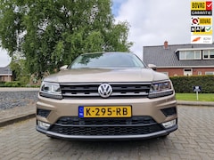 Volkswagen Tiguan - 1.4 TSI ACT Comfortline Business R