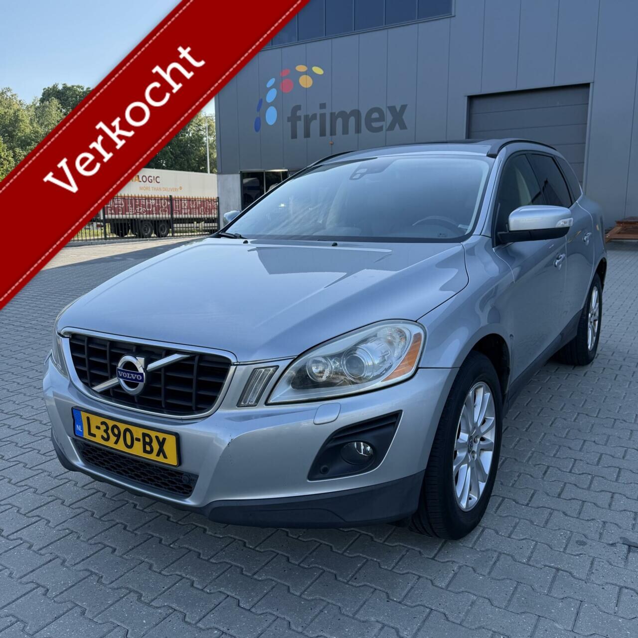 Volvo XC60 - 3.0 T6 AWD Summum | Automaat | Panoramadak ! - AutoWereld.nl
