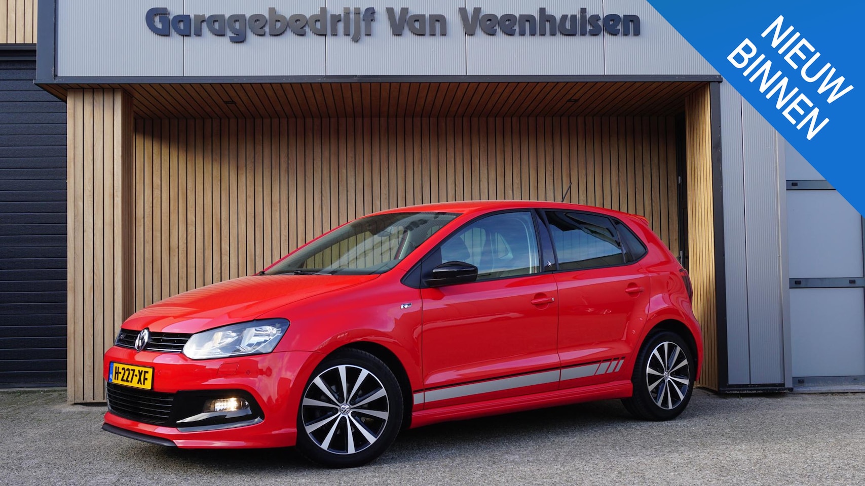 Volkswagen Polo - 1.2 TSI 90pk 5Drs Highline & Beats Edition *Nieuwstaat* Navi 16inch LM Stoelverwarming Spo - AutoWereld.nl