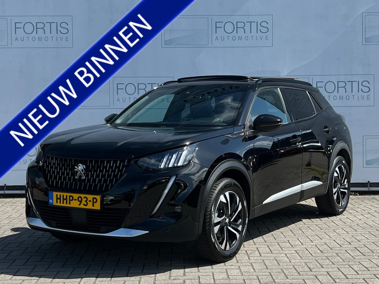 Peugeot 2008 - 1.2 PureTech GT Pack PANO | CAMERA | TREKHAAK | CARPLAY | - AutoWereld.nl