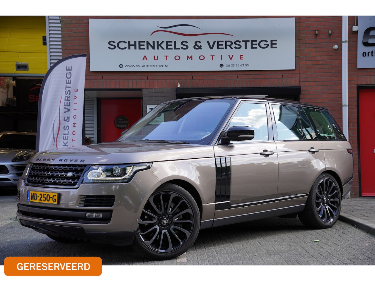 Land Rover Range Rover - 4.4 SDV8 Autobiography / Full Dealer Service / Full Option / Pano / Massage / Trekhaak / - AutoWereld.nl