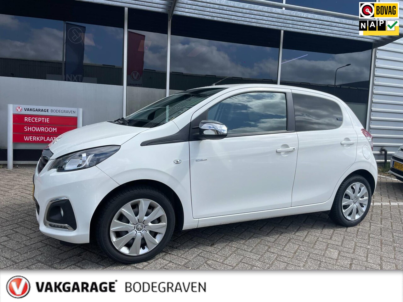 Peugeot 108 - 1.0 e-VTi Style 1.0 e-VTi Style - AutoWereld.nl