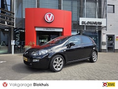 Fiat Punto Evo - 0.9 TwinAir Lounge | Climate | Trekhaak | PDC