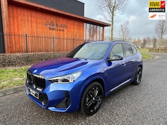 BMW X1 - XDrive30e SoH 99% M-sport, trekhaak, HUD, H&K, camera