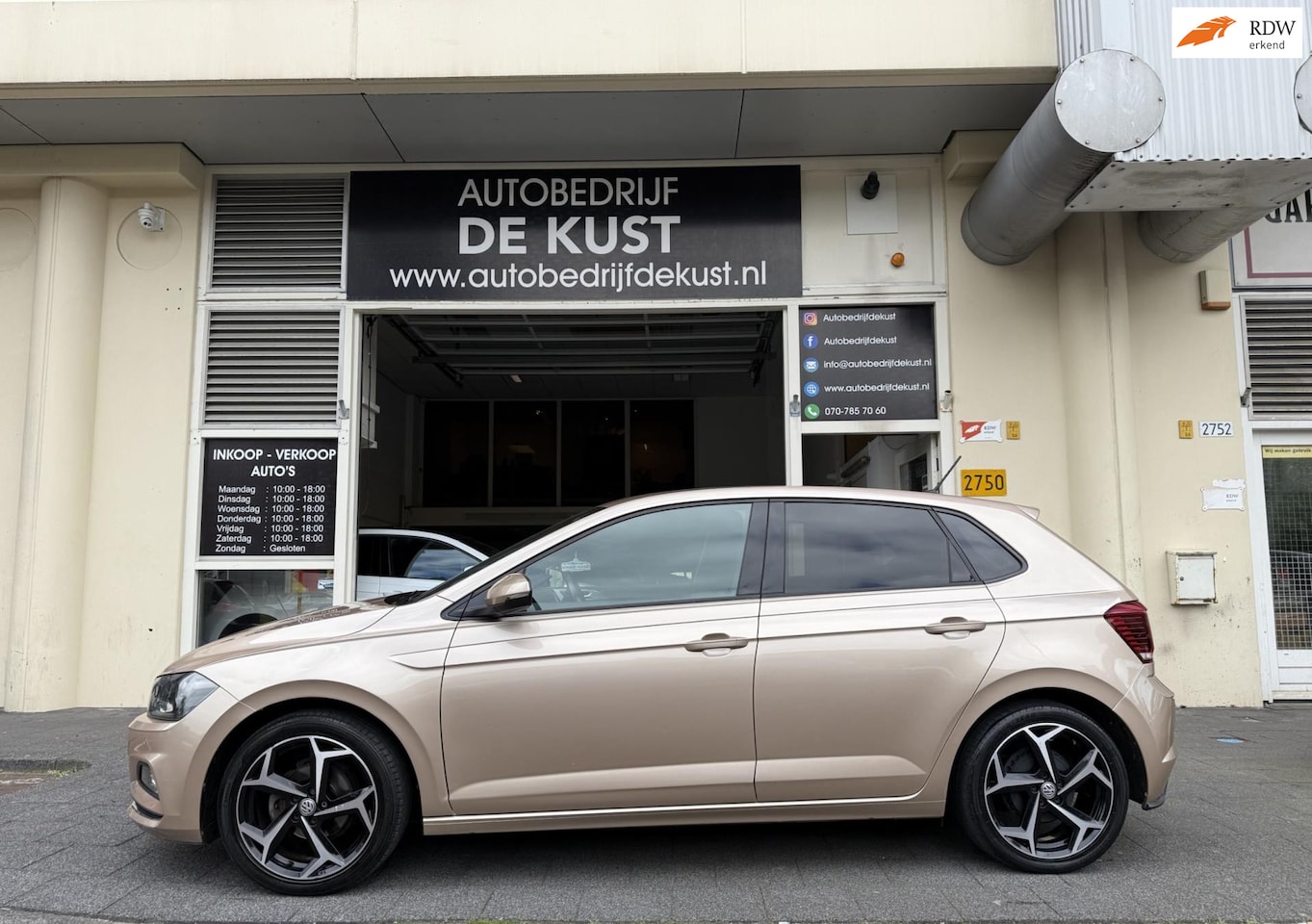 Volkswagen Polo - 1.0 TSI Highline 2018 ACC Navi CarPlay Clima - AutoWereld.nl