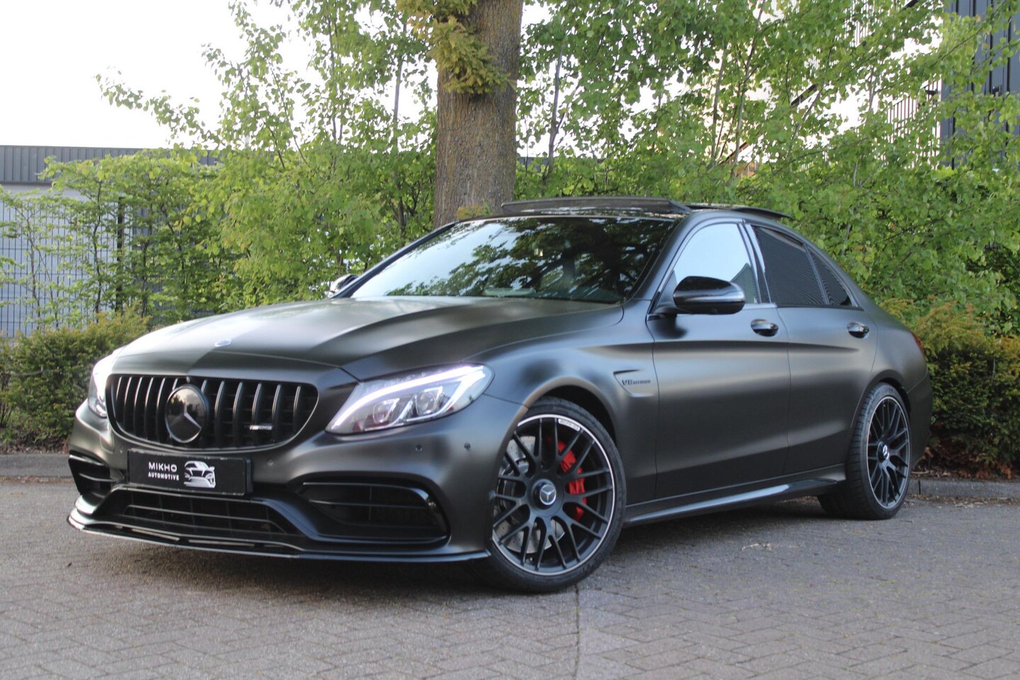 Mercedes-Benz C-klasse - AMG C63S | Panoramadak | Memory | Sfeerverlichting | Carbon | Lane assist | 360 Camera | B - AutoWereld.nl