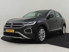 Volkswagen T-Roc - 1.5 TSI Style 150pk DSG/AUTO | Trekhaak | Dodehoekdetectie | Led koplampen | Adaptief crui