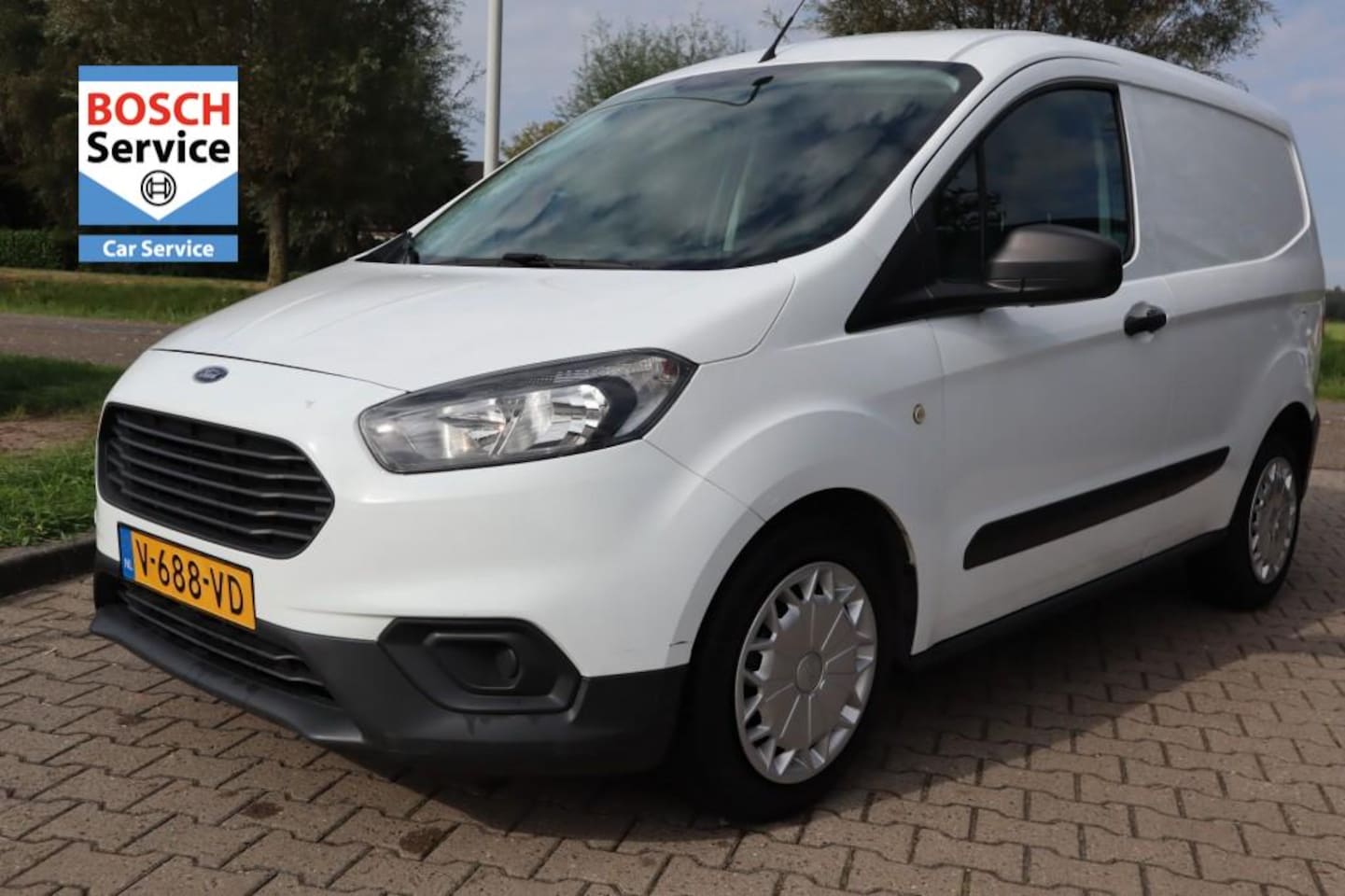 Ford Transit Courier - 1.0 Ambiente 1.0 AMBIENTE - AutoWereld.nl