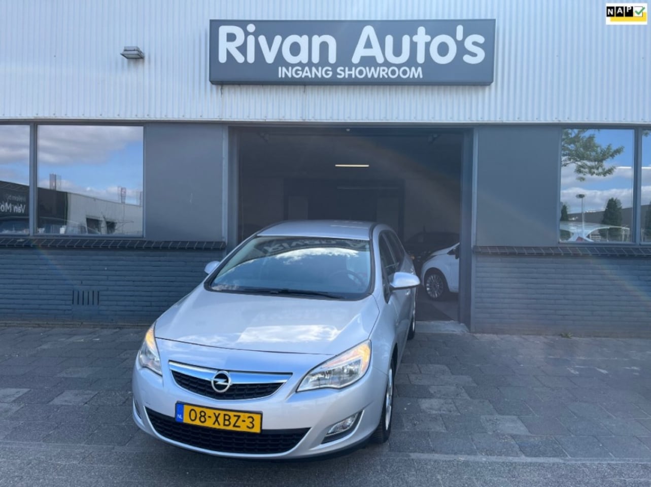 Opel Astra - 1.7 CDTI BNS. EDIT. - AutoWereld.nl