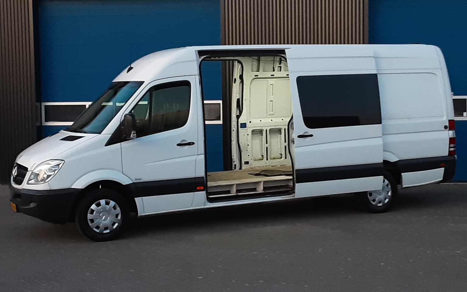 Mercedes-Benz Sprinter - 316 2.2 CDI 432L HD MAXI, LANG, 2X SXHUIFDEUR, CAMERA - AutoWereld.nl