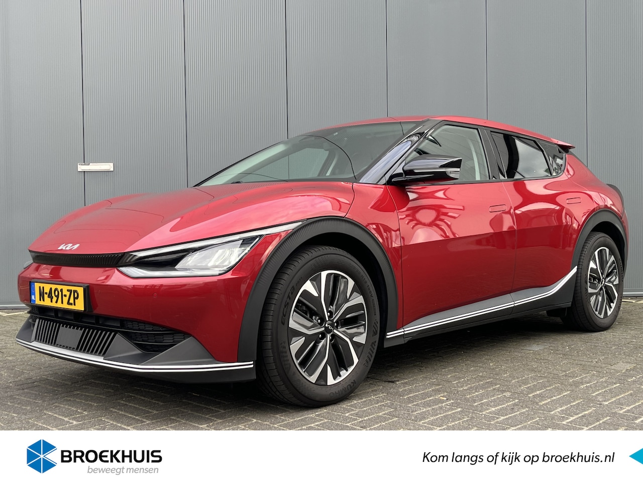 Kia EV6 - 58 kWh 170pk Automaat | Led | Leder | Climate | Camera | Keyless | Navigatie | NL Auto | 1 - AutoWereld.nl