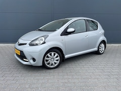 Toyota Aygo - 1.0 VVT-i Aspiration AUTOMAAT bouwjaar 2013 met 77580 km
