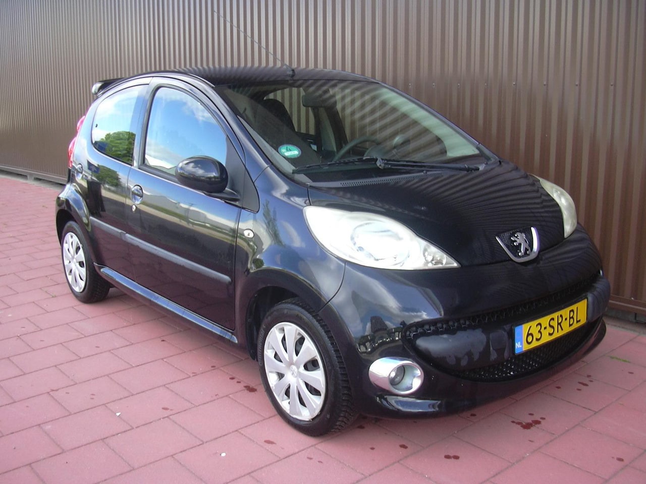 Peugeot 107 - 1.0-12V XS 1.0-12V XS - AutoWereld.nl