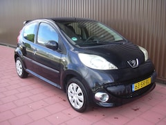 Peugeot 107 - 1.0-12V XS