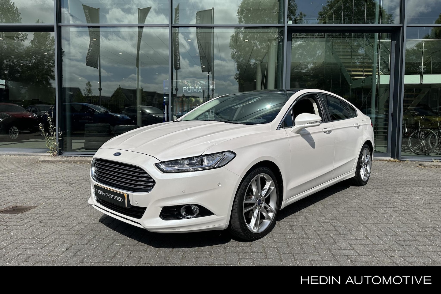 Ford Mondeo - 1.5 EcoBoost Titanium | First Edition | Panoramadak | Achteruitrijcamera | Elektrische ach - AutoWereld.nl