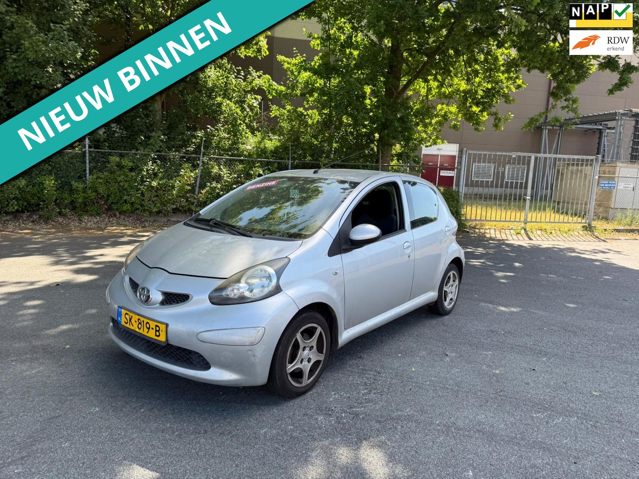 Toyota Aygo - 1.0-12V Access LEUKE AUTO ZO WEG PRIJSJE - AutoWereld.nl