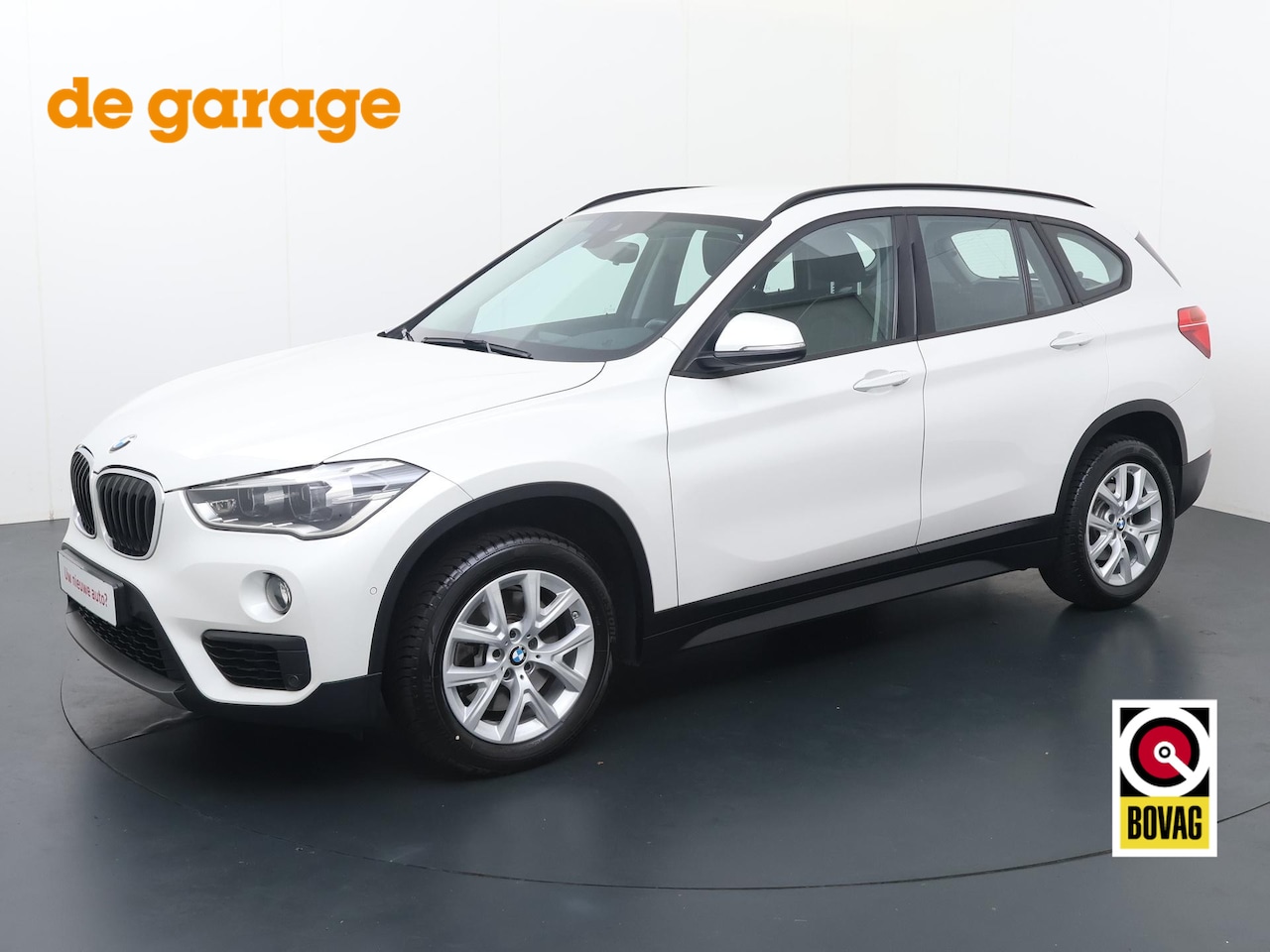 BMW X1 - sDrive20i High Executive | Automaat | Headup display | Multifunctioneel stuurwiel | Cruise - AutoWereld.nl