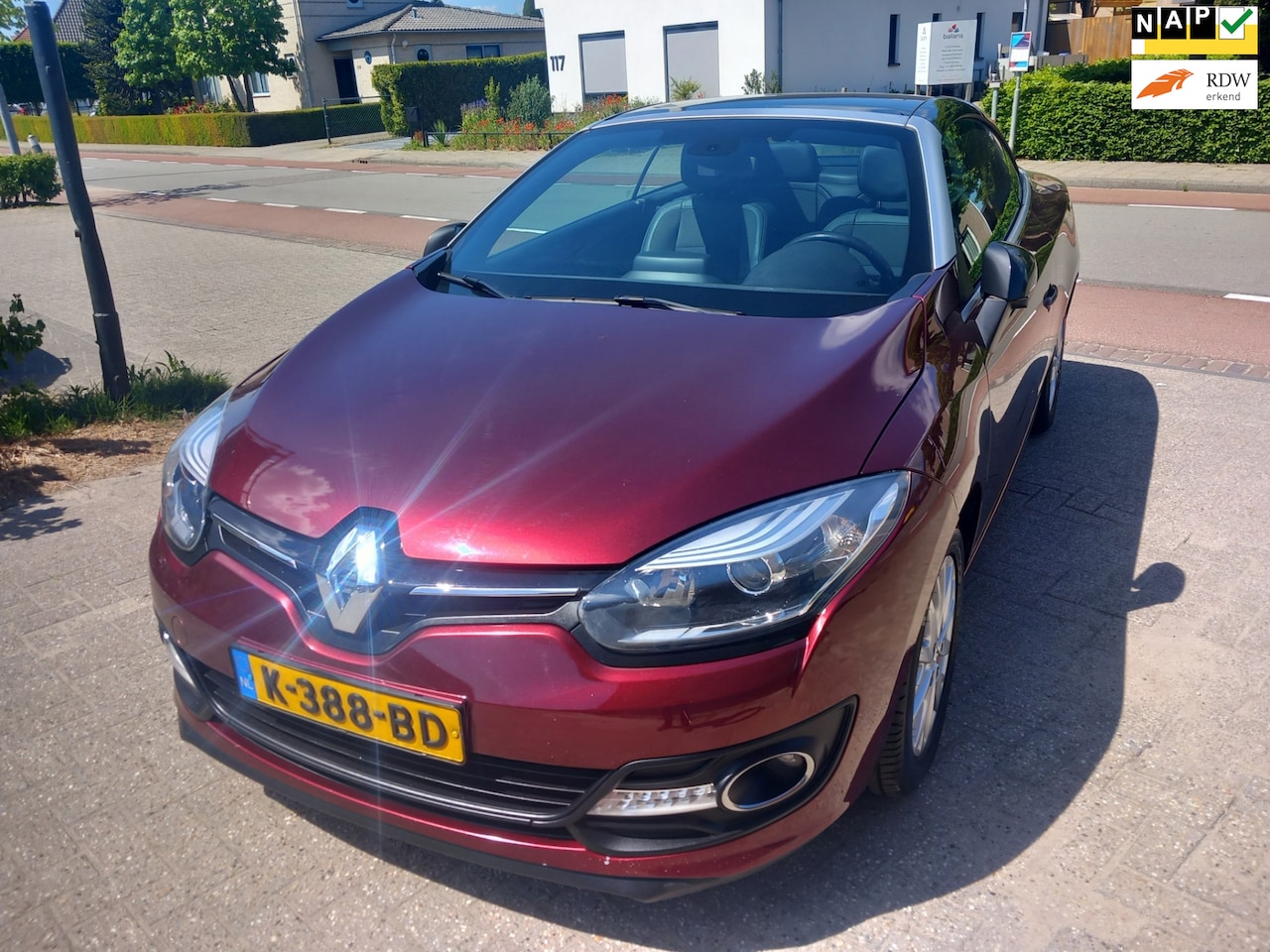 Renault Mégane coupé cabriolet - 1.2 TCe Privilège 1.2 TCe Privilège - AutoWereld.nl