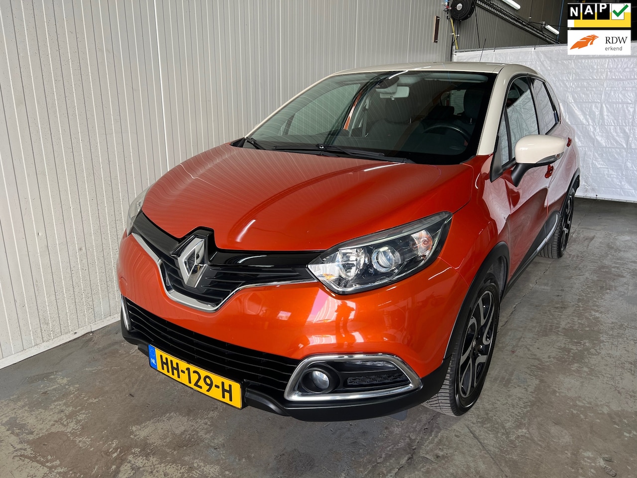 Renault Captur - 0.9 TCe Dynamique afkomstig van eerste eigenaar - AutoWereld.nl