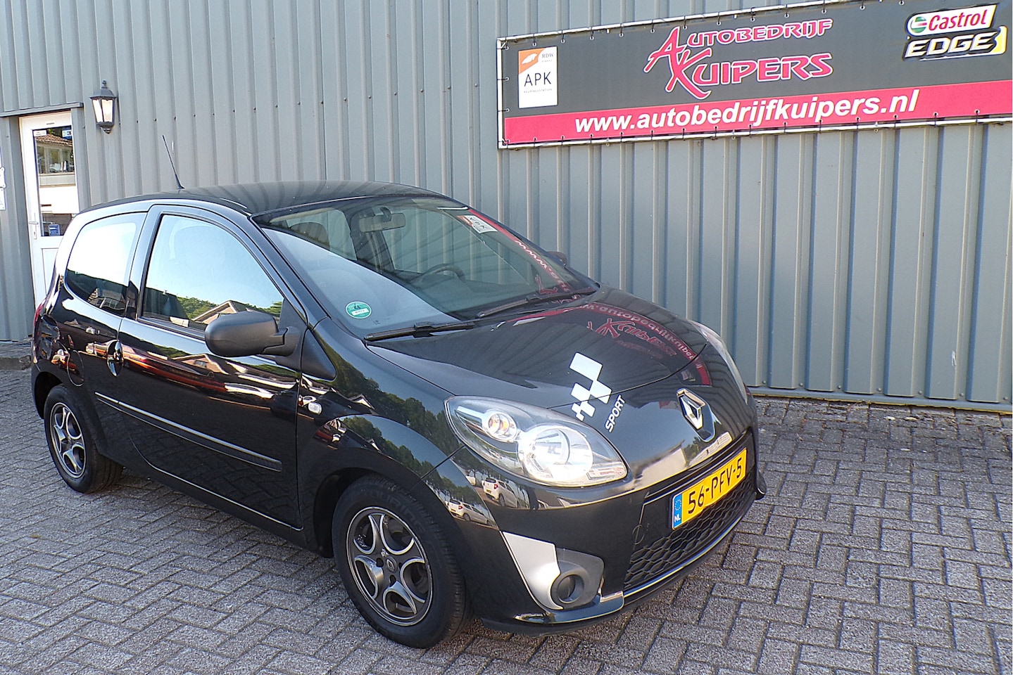 Renault Twingo - 1.2-16V Authentique Lm.velgen.Electr.pakket Audio.Trekhaak - AutoWereld.nl