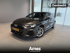 Audi A3 Sportback - 30 TFSI S edition Privacy Glas | Parkeersensoren voor en achter | Navigatie