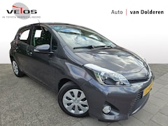 Toyota Yaris - 1.5 Full Hybrid Aspiration Navi/Pdc