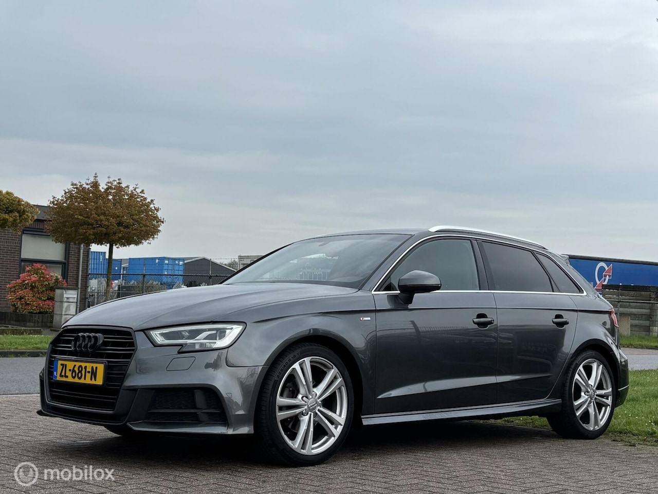 Audi A3 Sportback - 30 TFSI Sport 2xS Line Edition leder/cruise/ - AutoWereld.nl