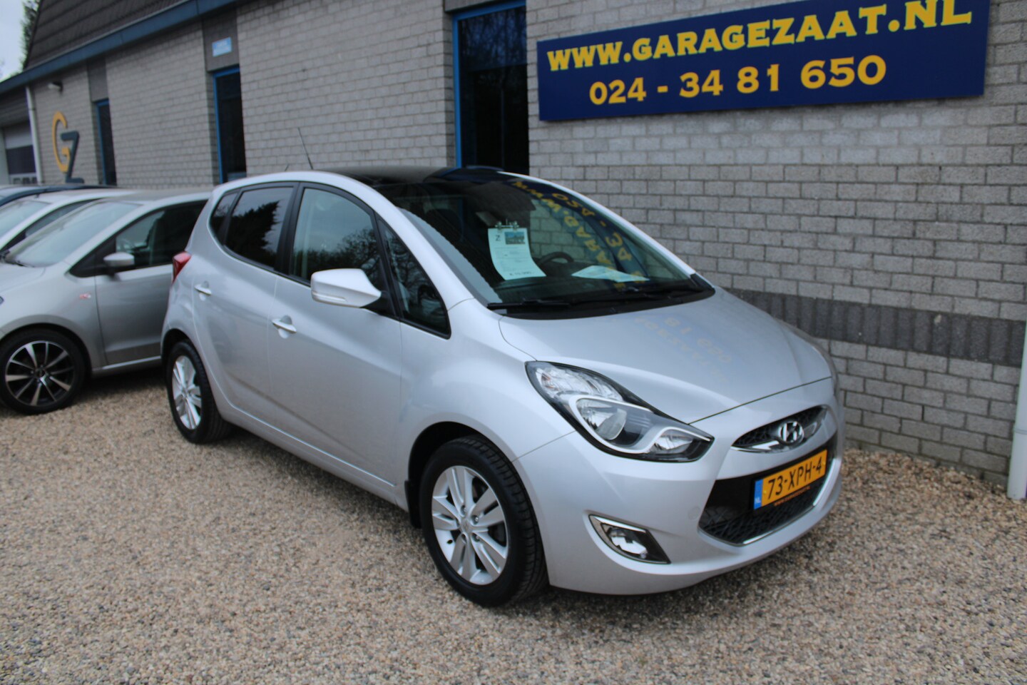 Hyundai ix20 - 1.6i i-Catcher Automaat Camera navi Panoramadak - AutoWereld.nl