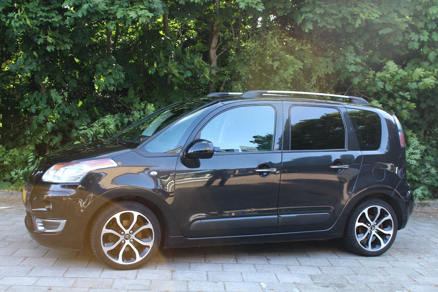 Citroën C3 Picasso - 1.6 VTi Color Selection clima cruise trekhaak parkeersensoren - AutoWereld.nl