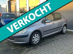 Peugeot 307 - 1.6 AIRCO | CRUISE | TREKHAAK | NIEUWE APK | NAP |