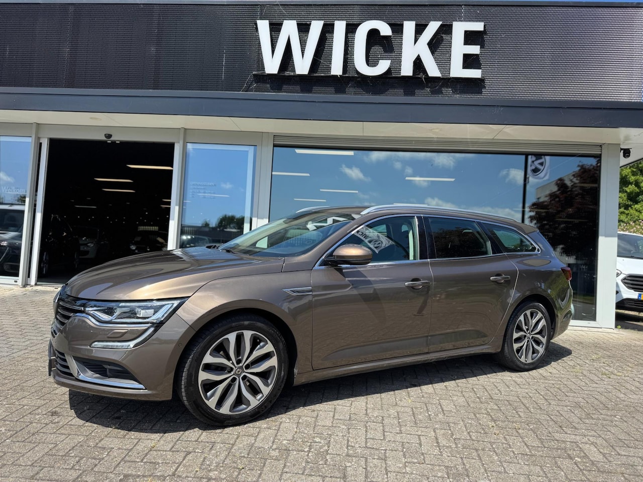 Renault Talisman Estate - 1.3 TCe Intens 160 PK Camera Navigatie Led Stoelverw. - AutoWereld.nl