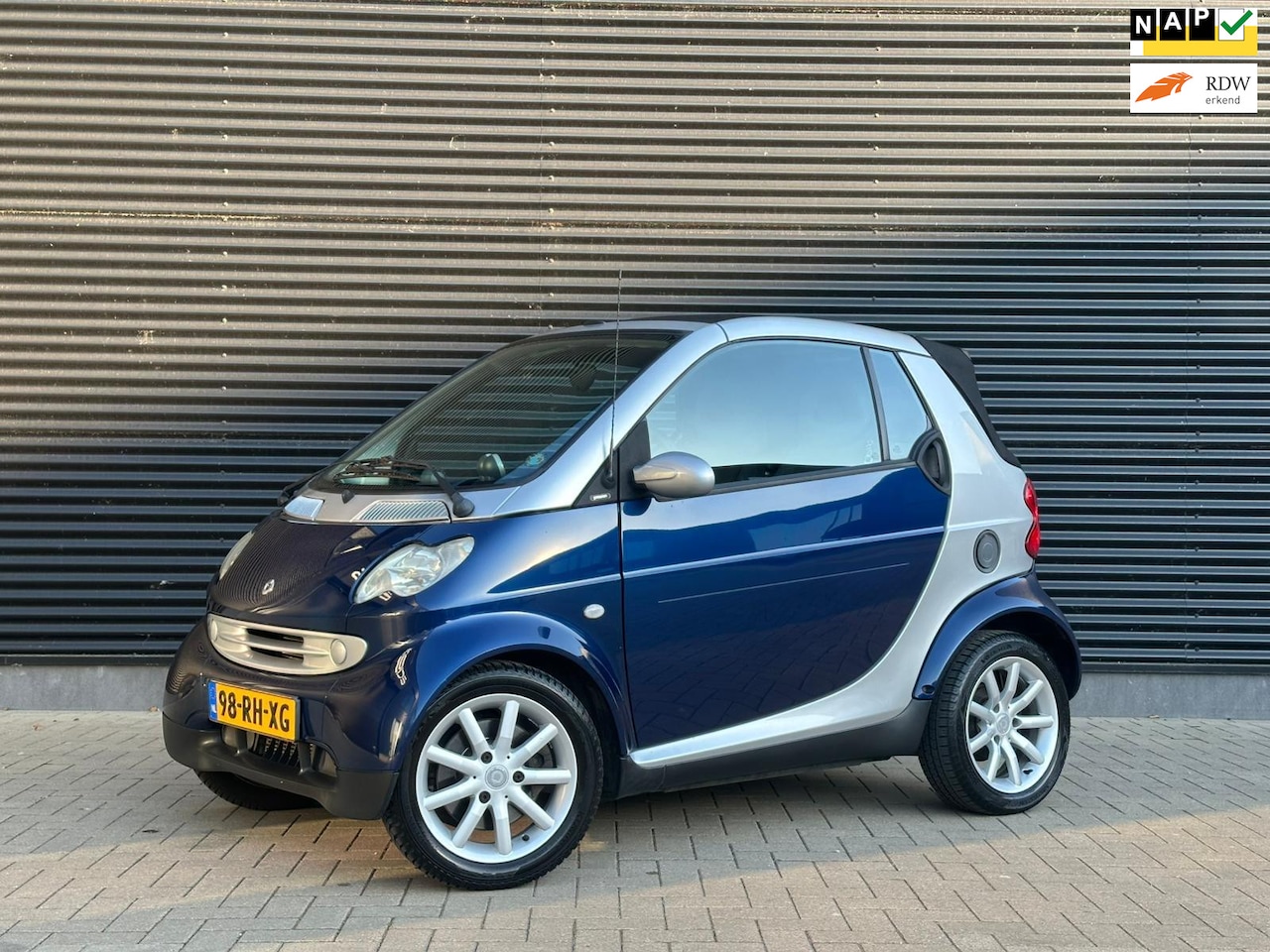 Smart Fortwo cabrio - 0.7 PASSION|SEMI AUTOMAAT|NIEUWE APK|RIJKLAAR|SOFTTOP - AutoWereld.nl