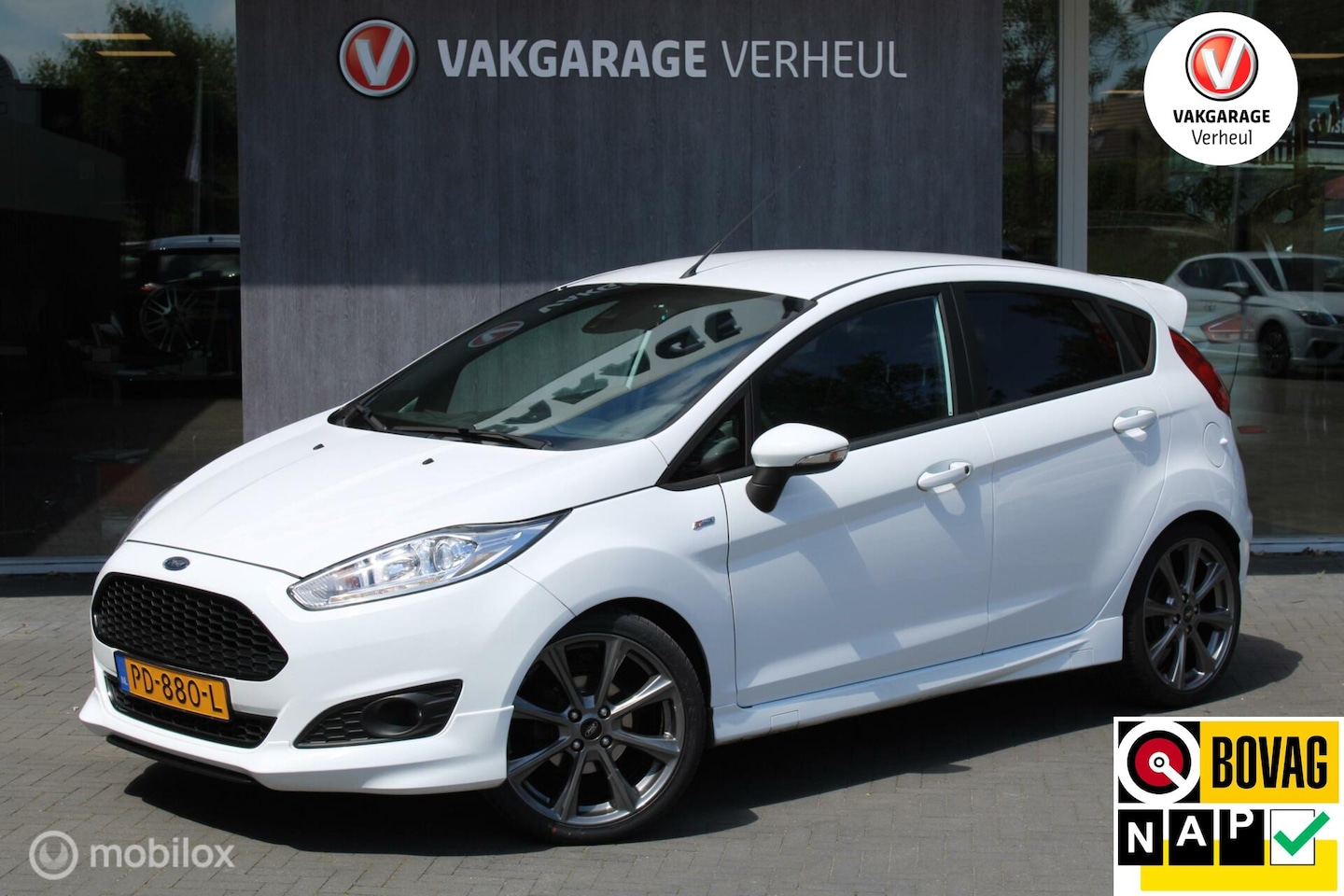 Ford Fiesta - 1.0 EcoBoost|Titanium ST-Line|5Drs|Navi|Nap - AutoWereld.nl