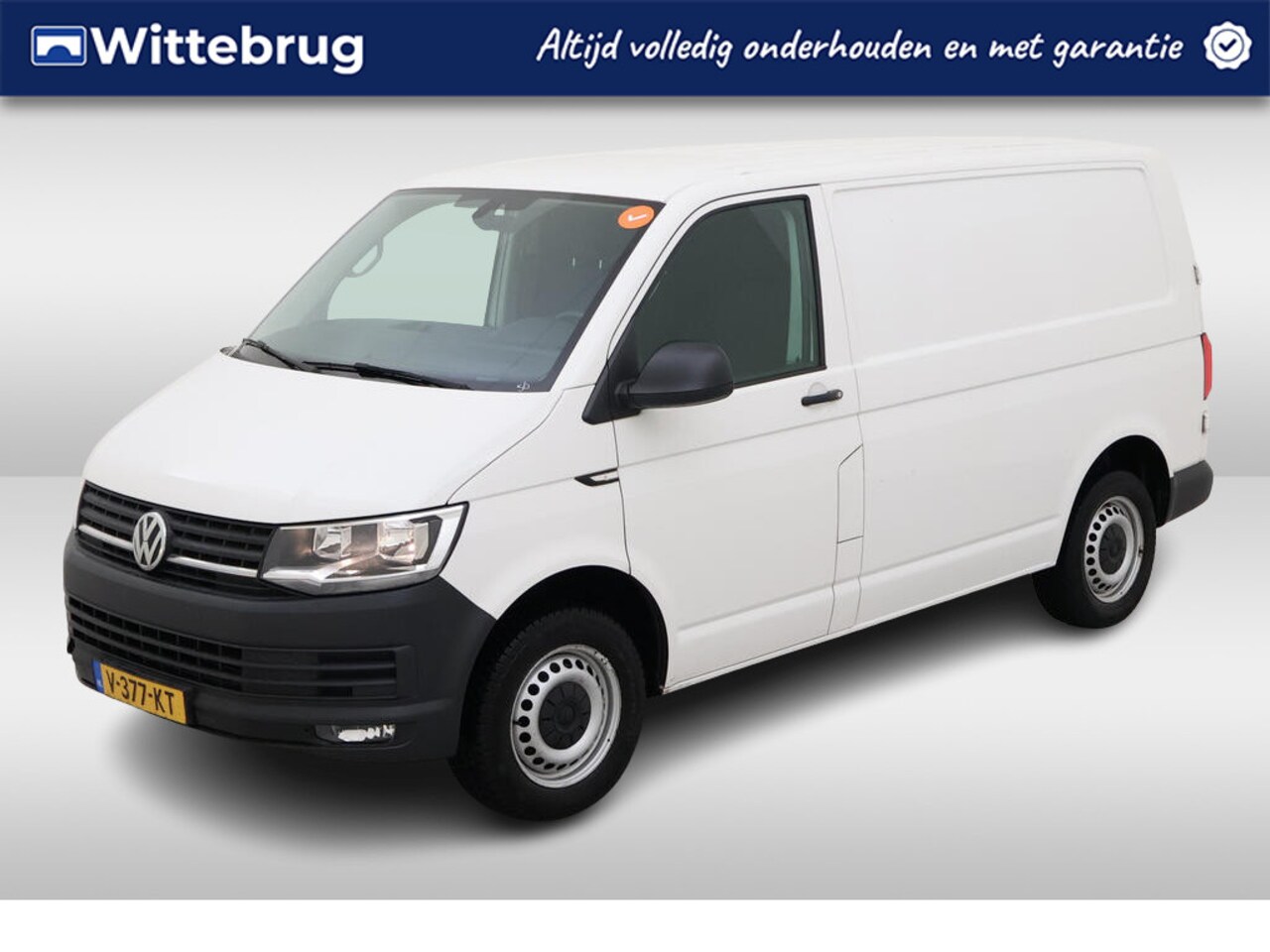 Volkswagen Transporter - 2.0 TDI L1H1 Comfortline 102 pk / Navigatie / PDC - AutoWereld.nl