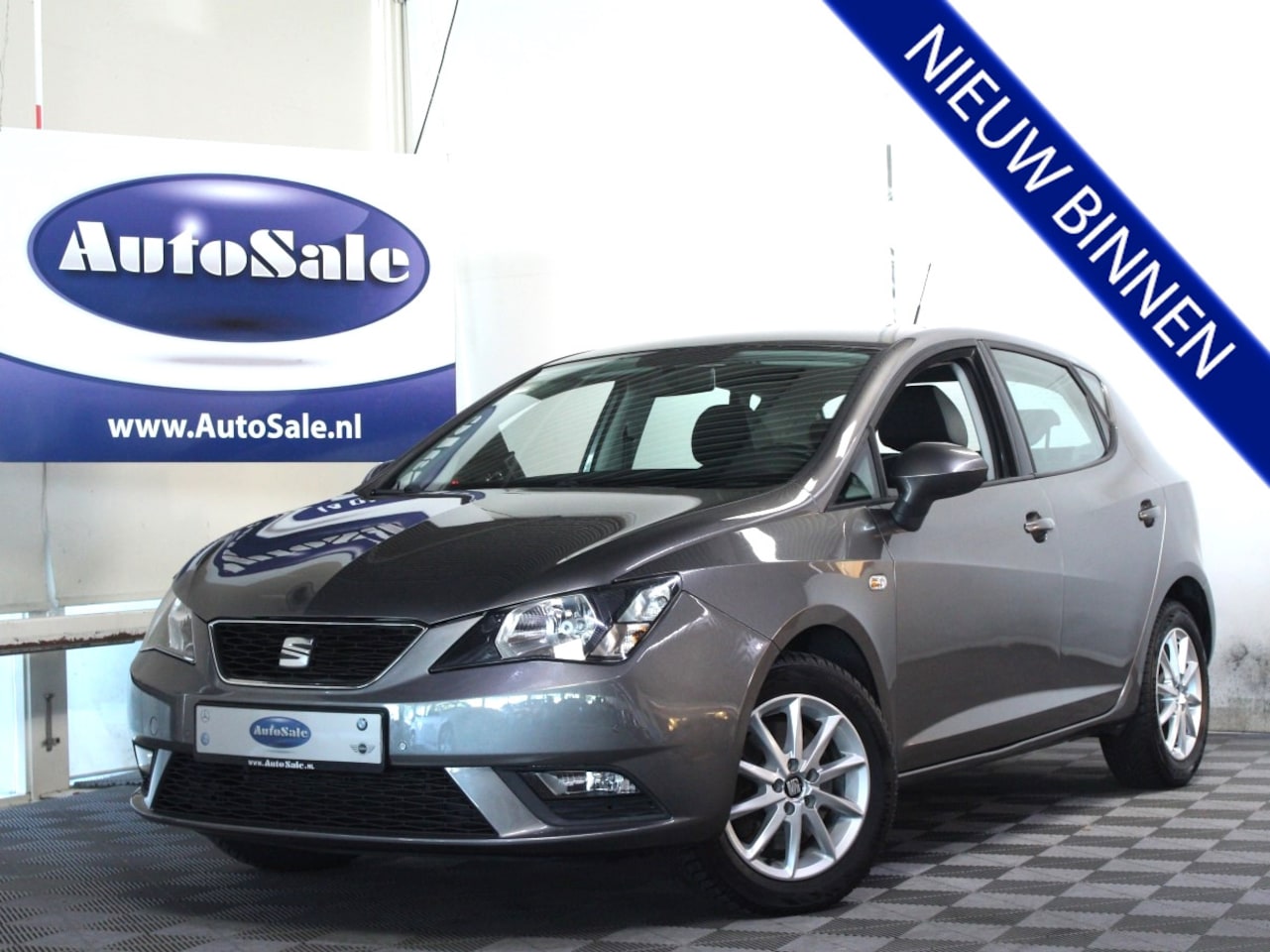 Seat Ibiza - 1.0 EcoTSI DSG Style BLUET PDC CRUISE AIRCO '16 - AutoWereld.nl