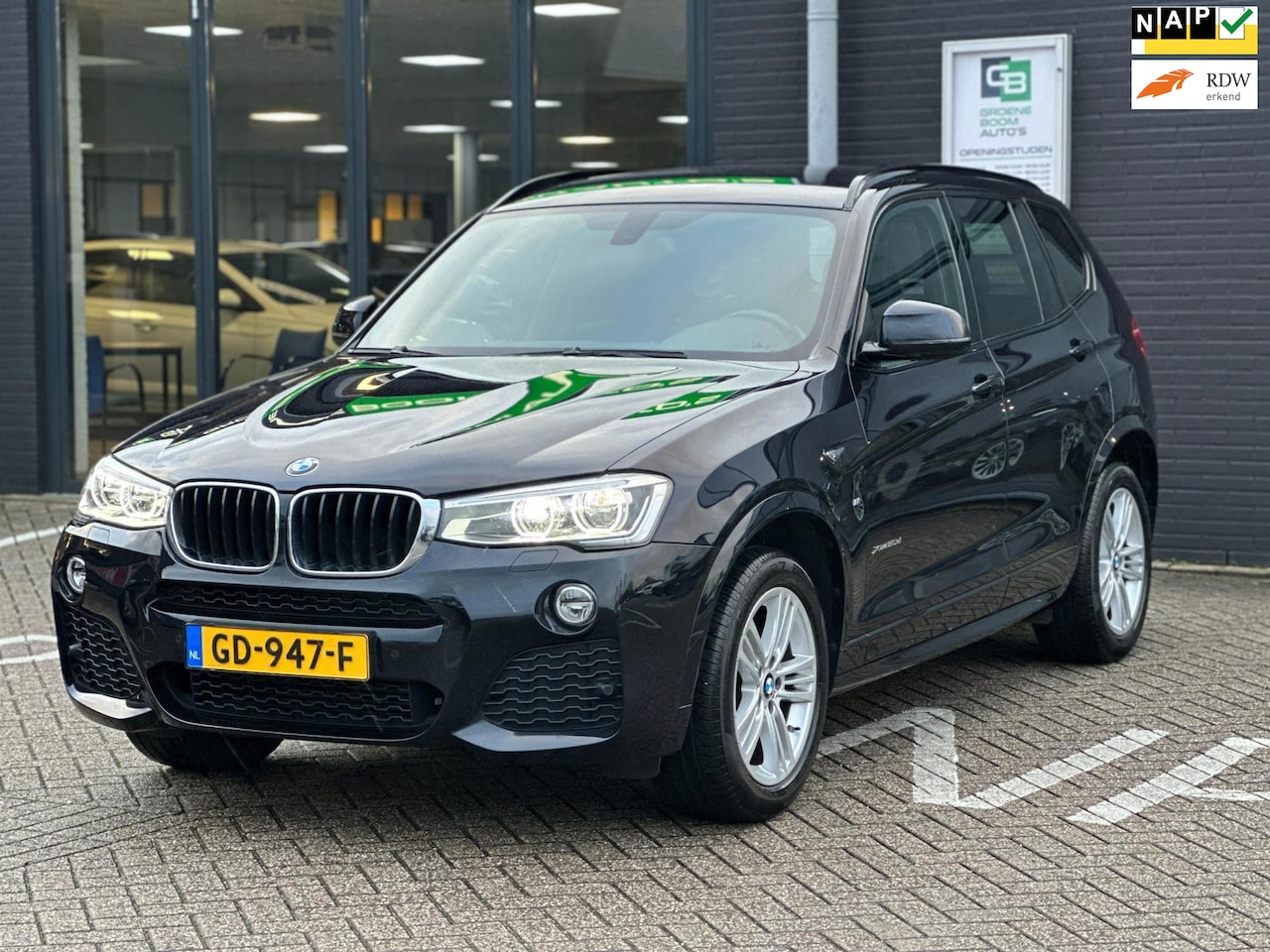 BMW X3 - XDrive20d High Executive/M-PAKKET/LEDER/XENON/NL-AUTO NAP!! - AutoWereld.nl
