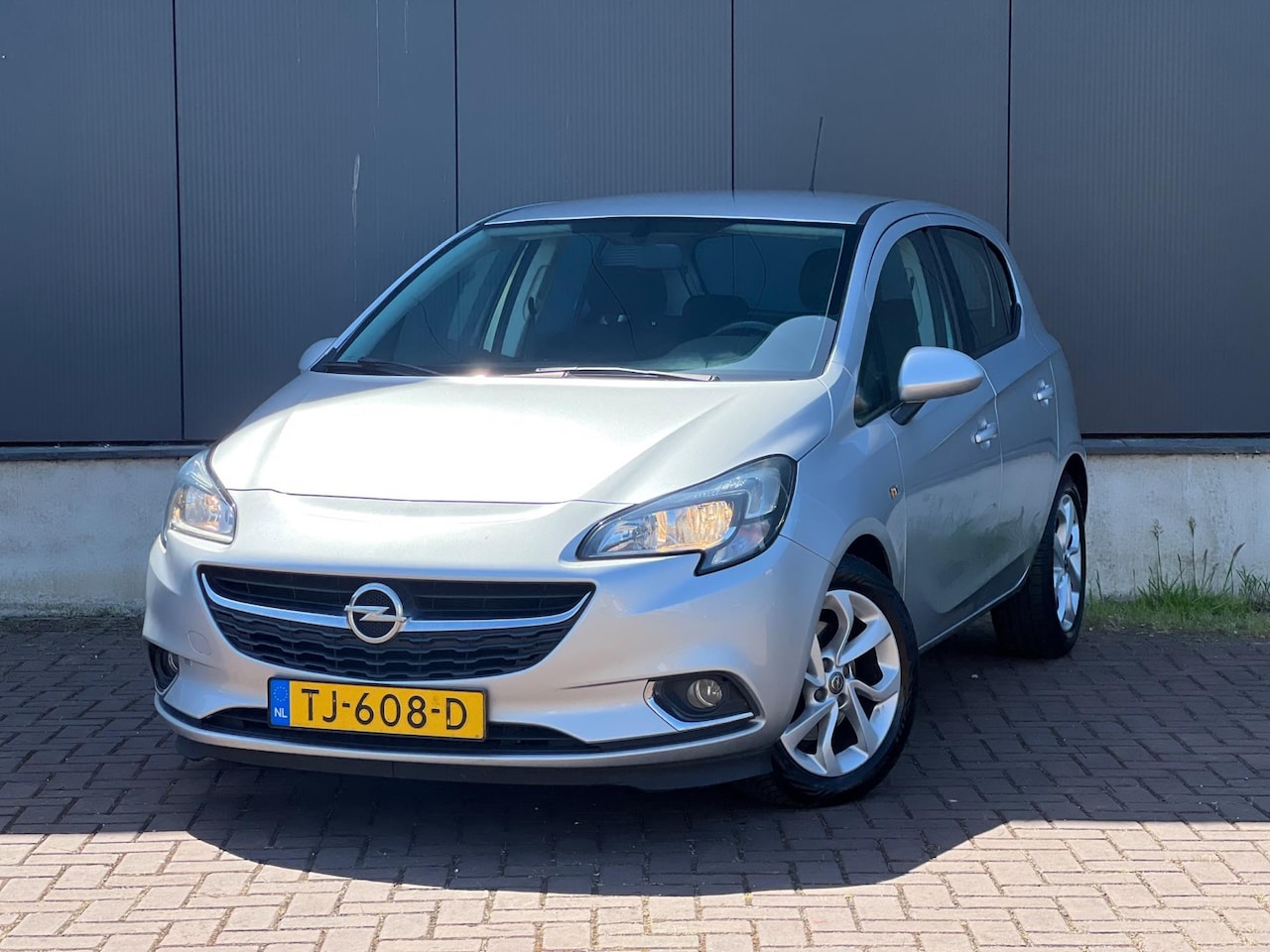 Opel Corsa - 1.3 CDTI Business+ Airco 5Drs - AutoWereld.nl