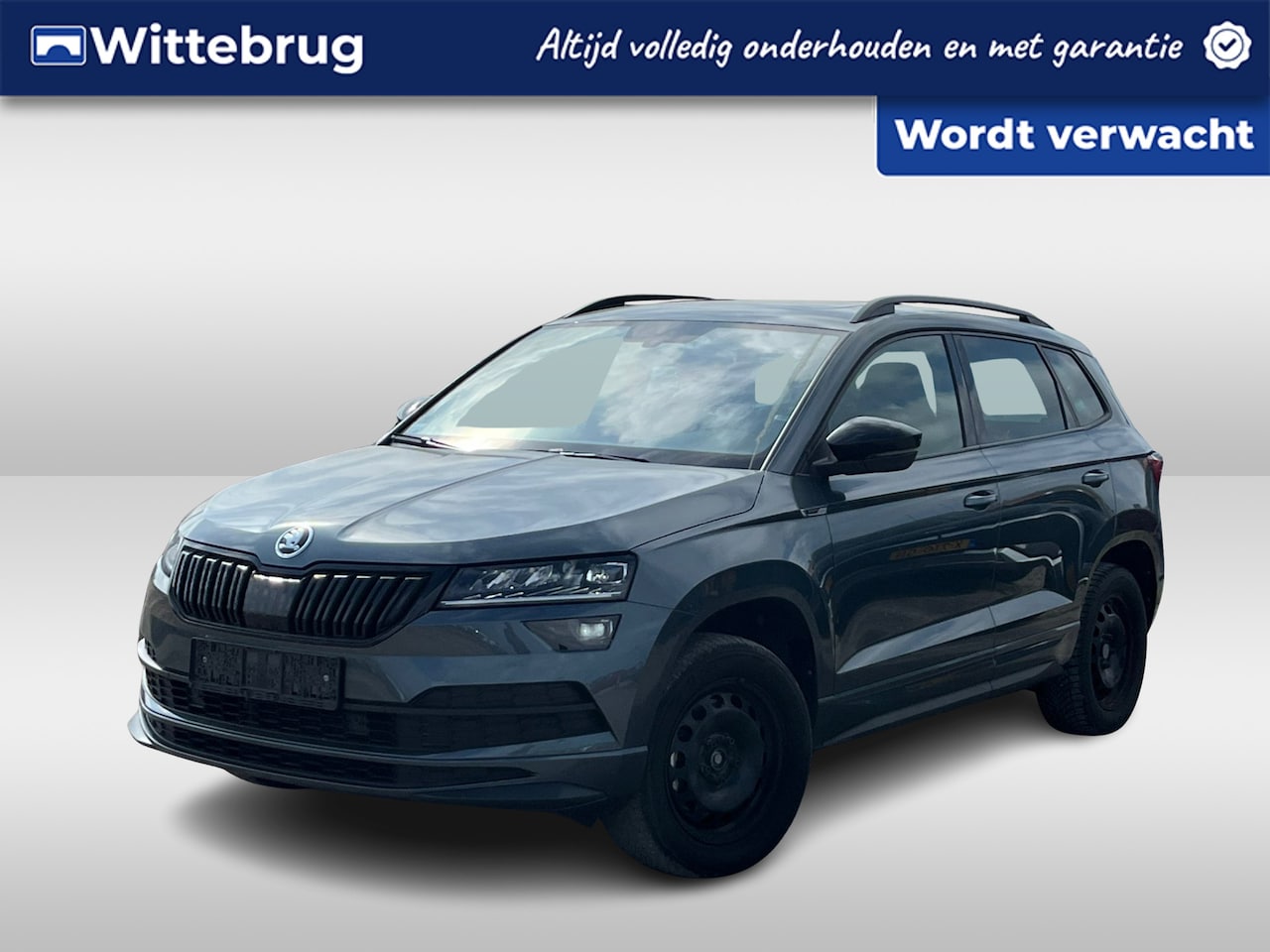 Skoda Karoq - 1.5 TSI 150pk Sportline DSG Automaat Panoramadak / 19"LM Velgen / Virtual Cockpitt / Camer - AutoWereld.nl