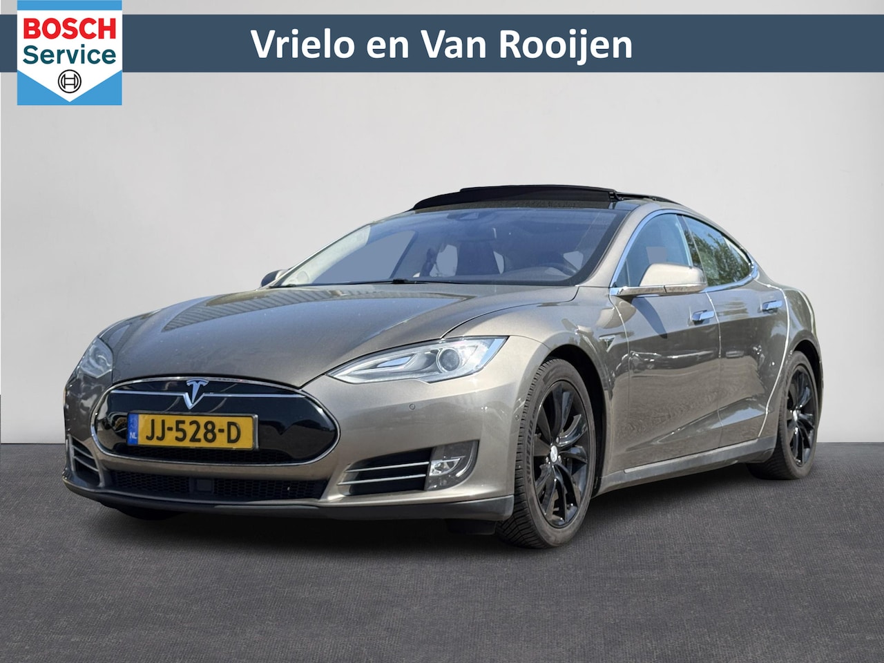 Tesla Model S - 85D Base Free Charging | ACC | Navi | Pano | Camera | Leer + Sportstoelen ( Vestiging - Ni - AutoWereld.nl