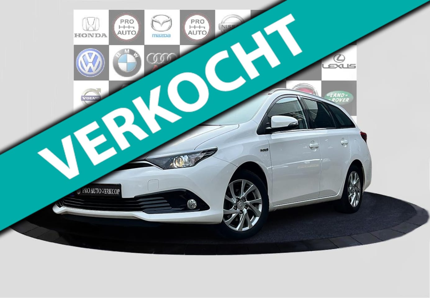 Toyota Auris Touring Sports - 1.8 Hybrid Aspiration Camera_Clima_1ste eigenaar - AutoWereld.nl