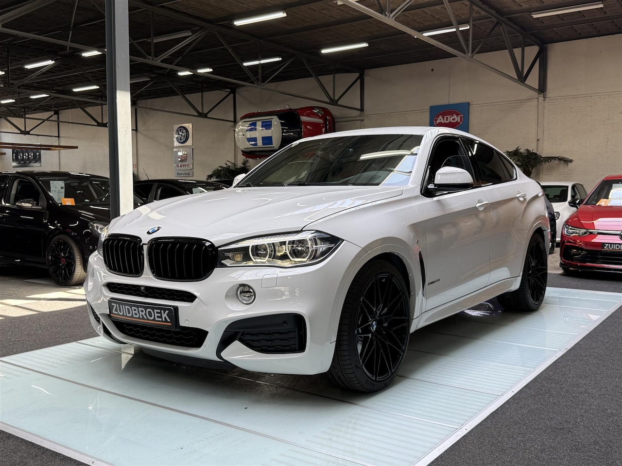 BMW X6 - 50i Xdrive High Executive M-sport 22inch. - AutoWereld.nl