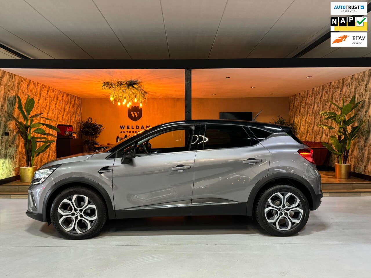 Renault Captur - 1.3 TCe 140 Intens Garantie PDC 360 Camera Lane Cruise Clima Navi DAB LED Rijklaar - AutoWereld.nl