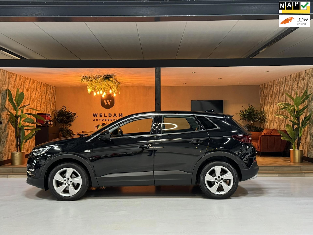 Opel Grandland X - 1.2 Turbo Innovation Garantie Camera Cruise Clima Navi LED Rijklaar - AutoWereld.nl