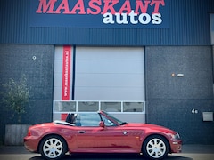 BMW Z3 Roadster - 2.2i / Aut / Many options / Only 71201km / Sienarot 2 / 1st paint / 100% SERVICED