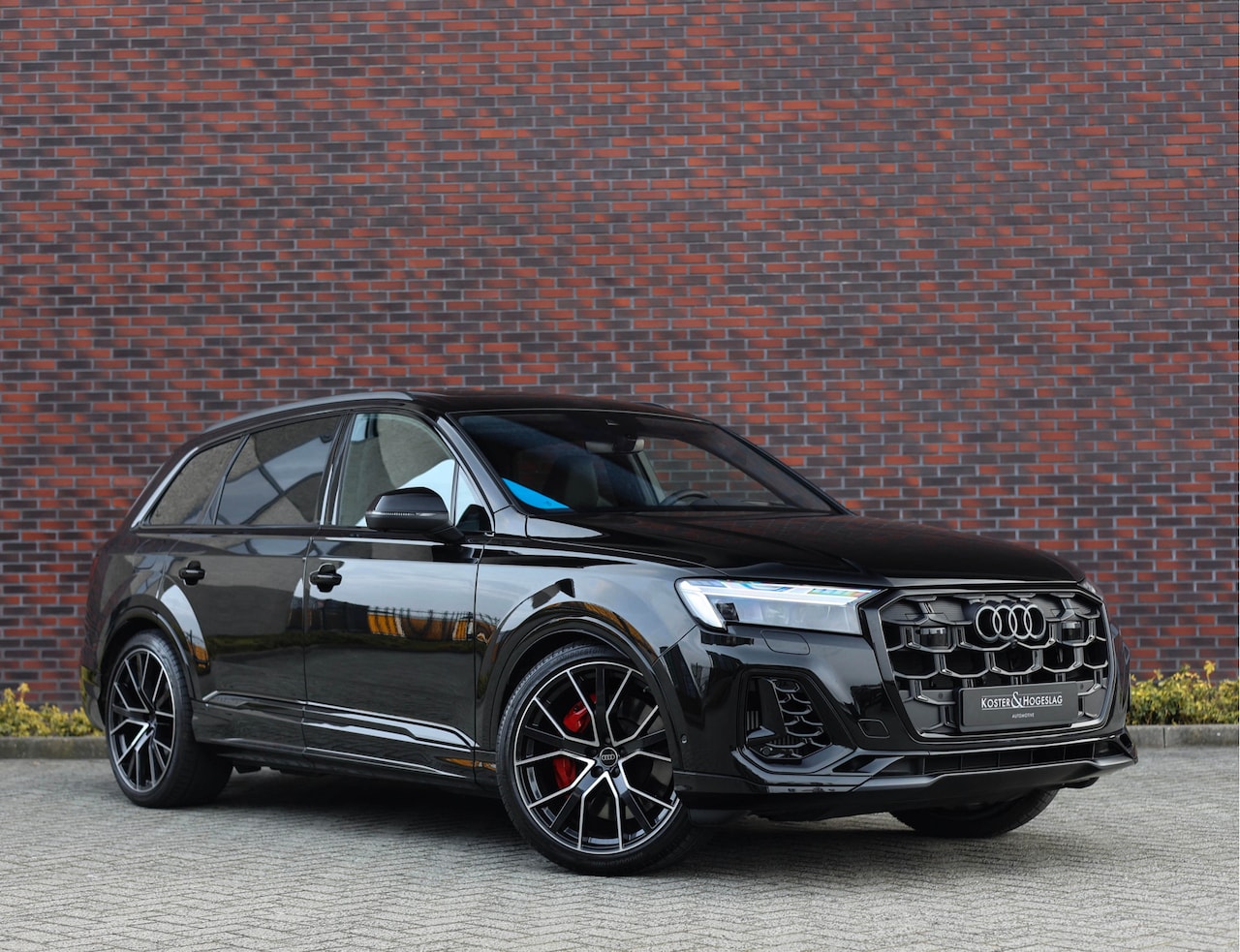 Audi Q7 - 60 TFSIe Quattro *vol-leder*Head-Up*Pano*B&O*trekhaak* - AutoWereld.nl