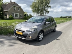 Renault Clio - 1.5 dCi Night & Day Clima Navi