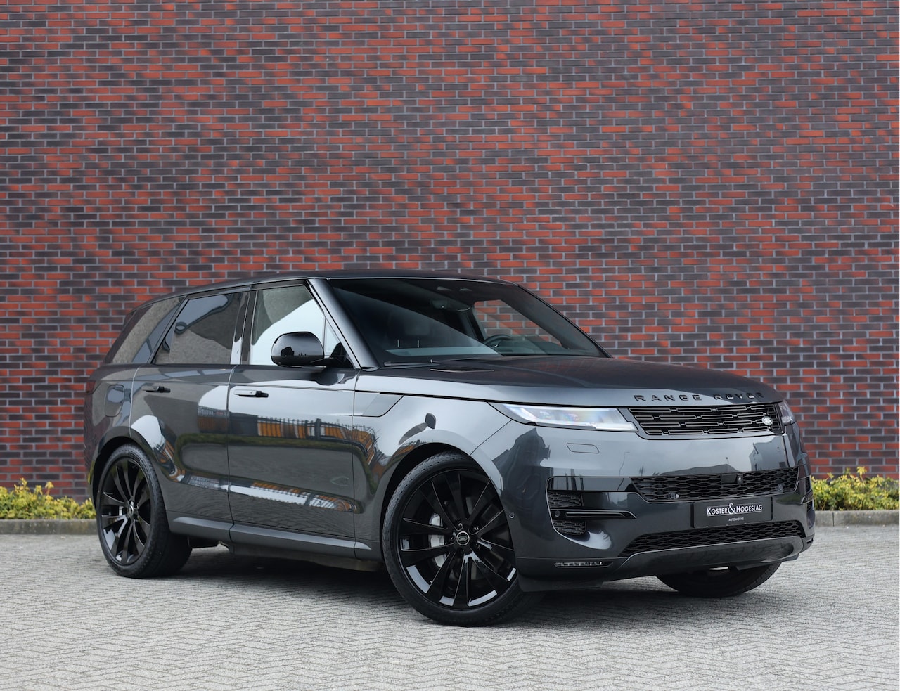 Land Rover Range Rover Sport - P460e Dynamic *Pano*Trekhaak*Meridian*23 inch* - AutoWereld.nl